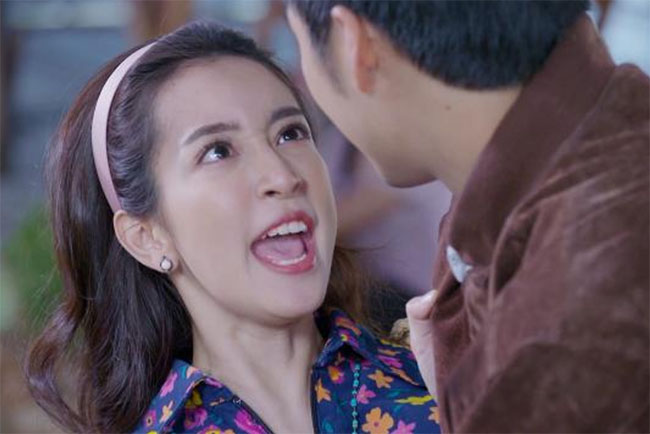 Chồng dốc hết tiền tiết kiệm của cả gia đình mua nhà, xe cho con riêng, chỉ để lại cho mẹ con tôi 50 triệu-1