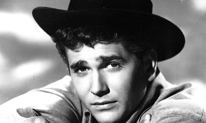 Nam diễn viên Ngôi nhà nhỏ trên thảo nguyên: 3 vợ, 9 con và đời đầy bi kịch-5