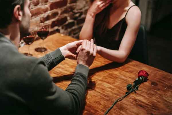 Vợ chồng suýt li hôn, lời nhắn nhủ của hàng xóm đã khiến tôi giật mình nhận ra một điều-2