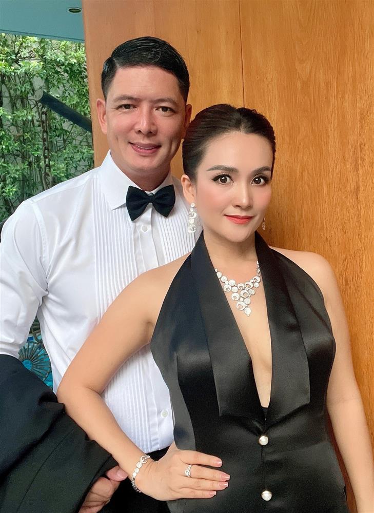 14 năm hôn nhân của Bình Minh và vợ doanh nhân: Vượt qua nhiều định kiến để viên mãn ở hiện tại-1