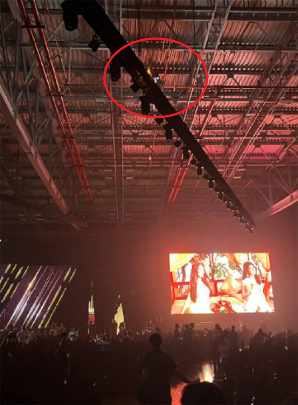 Trước giờ lên sóng, chung kết Hoa hậu Hoàn vũ Việt Nam gặp sự cố cháy, khán giả buộc phải di dời-1