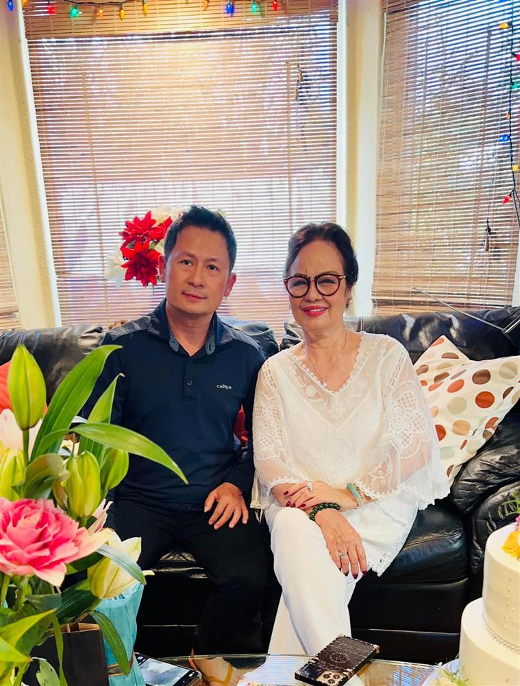 Cuộc sống của ca sĩ Bằng Kiều sau khi lên chức bố lần 4-10