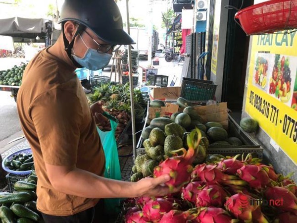 Hết thời giải cứu bán rẻ như cho, thanh long bất ngờ khan hàng, giá tăng vọt-1