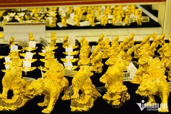 Giá vàng hôm nay 26/6: Tuần thứ 2 liên tục giảm giá-1