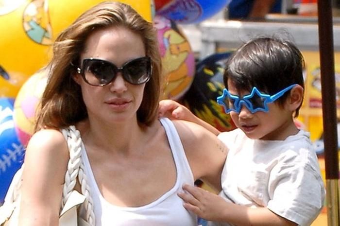 Sau hơn 15 năm được Angelina Jolie nhận nuôi, cậu bé người Việt Nam Pax Thiên bây giờ ra sao?-1