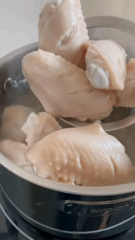 Tự làm cánh gà chiên ngon như nhà hàng: Công thức đơn giản, thao tác chưa tới 20 phút là xong-3