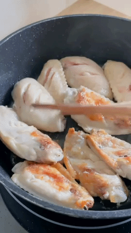 Tự làm cánh gà chiên ngon như nhà hàng: Công thức đơn giản, thao tác chưa tới 20 phút là xong-4