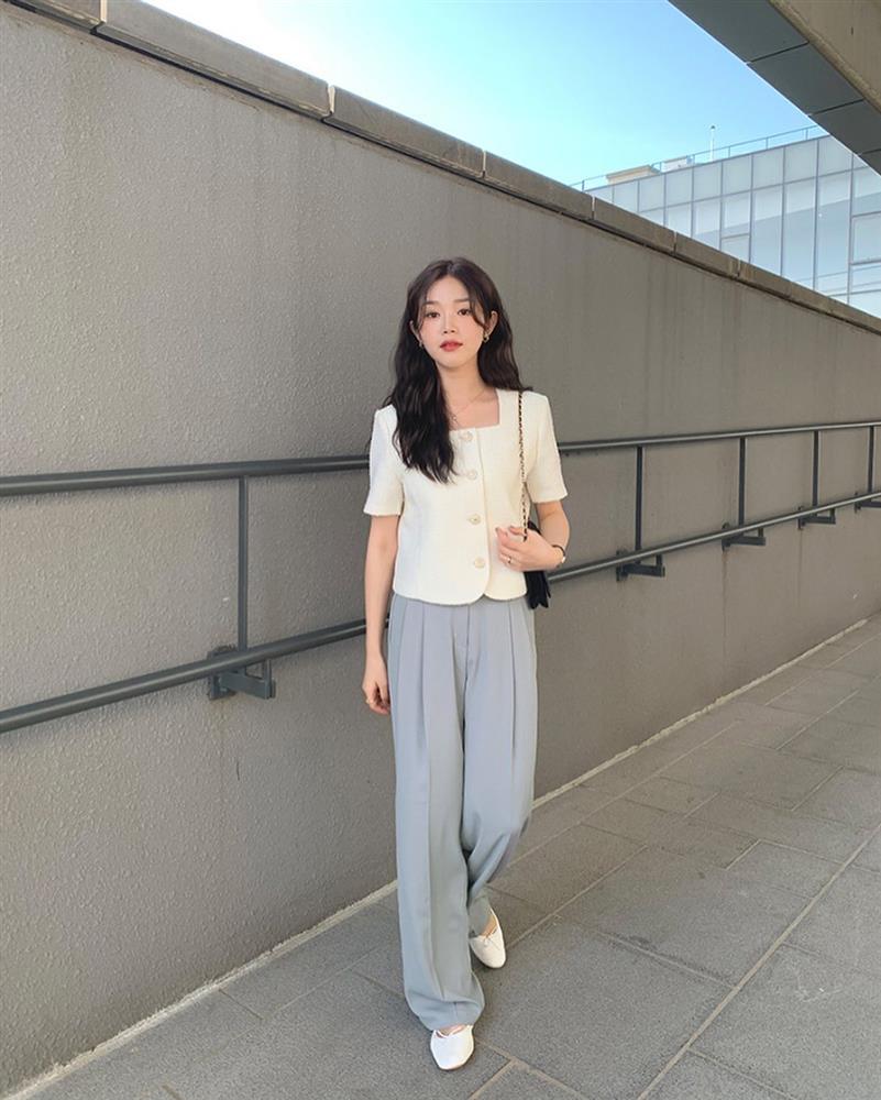 5 món thời trang công sở trẻ trung nhất, chị em không sắm là thiệt-8