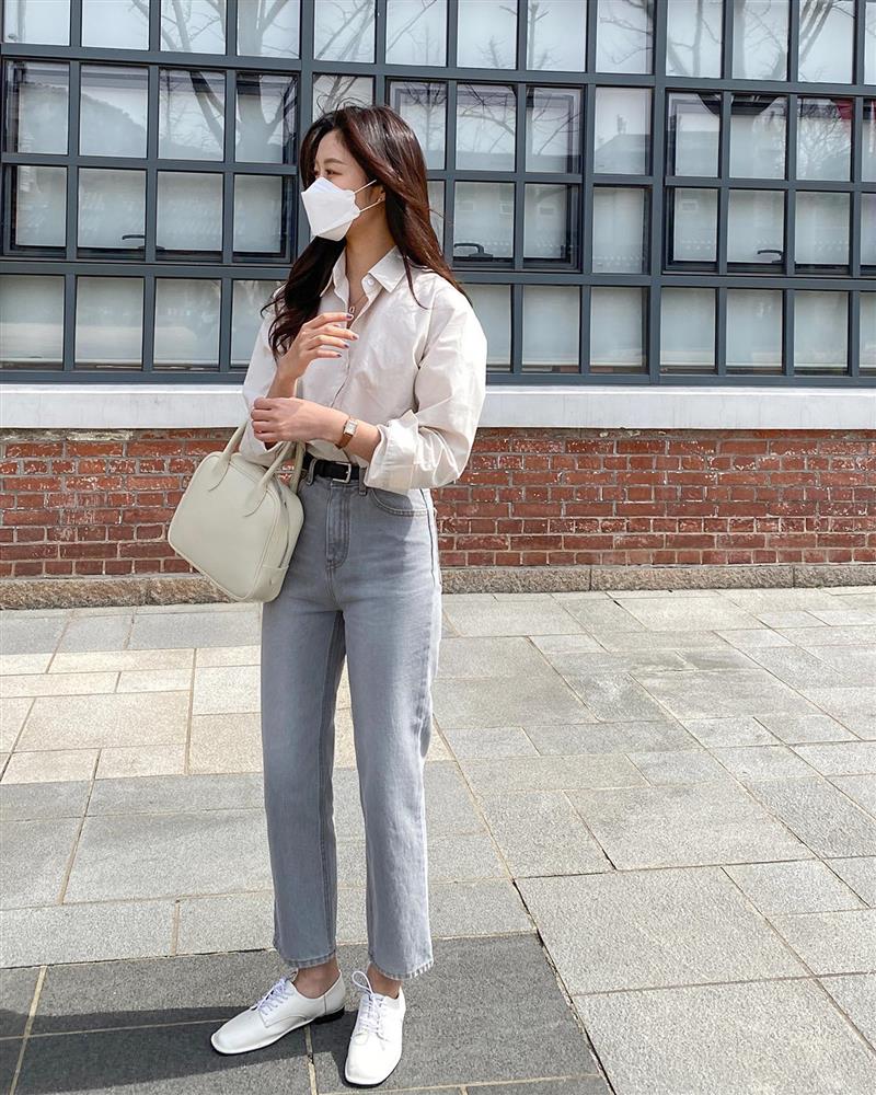 5 món thời trang công sở trẻ trung nhất, chị em không sắm là thiệt-10