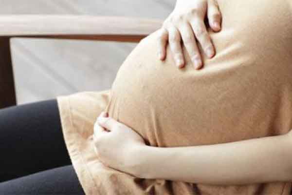 Chiếc giường cưới của chúng tôi trị giá 0 đồng-1