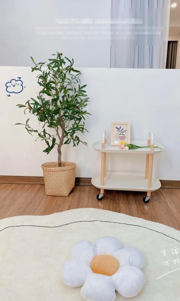 Vợ chồng mới cưới cải tạo căn gác xép nhỏ để làm tổ ấm, không gian sau khi hoàn thiện xinh sang khỏi bàn-10