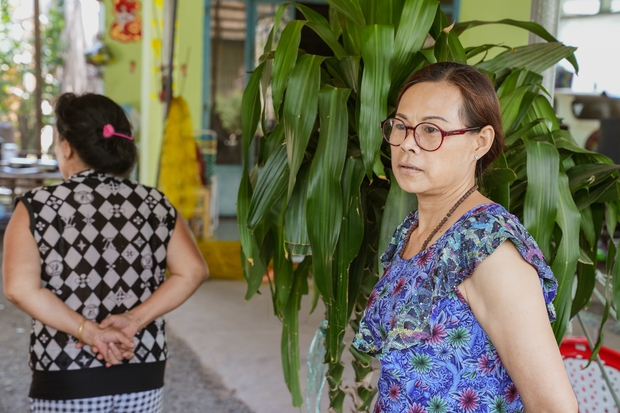 Về Tây Ninh nghe hàng xóm hóng chuyện Tân Hoa hậu: Trước HHen Niê ngồi máy cày, giờ Ngọc Châu đi xe bò diễu hành là vui nữa-13