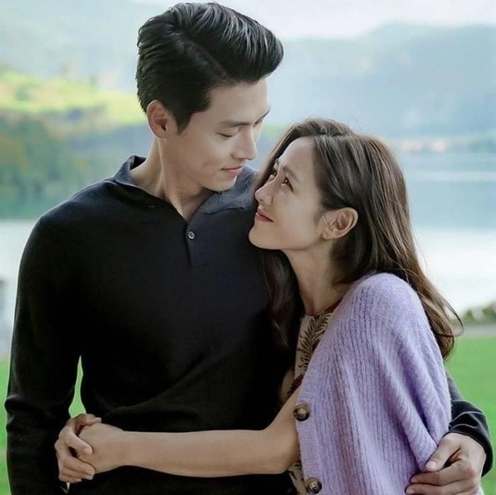 Son Ye Jin thông báo mang thai con đầu lòng với Hyun Bin sau 3 tháng kết hôn-4