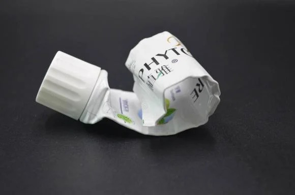 Vỏ kem đánh răng dùng hết chớ vội vứt đi, dùng làm 4 việc này, tiết kiệm được bao nhiêu tiền-1