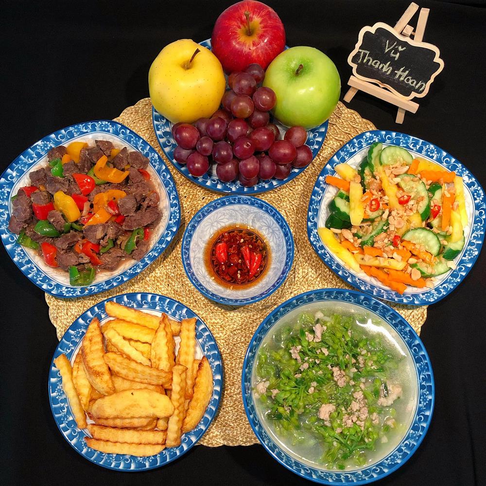 Những bữa cơm nhân ngày Gia đình Việt Nam bình dị mà đong đầy yêu thương-2