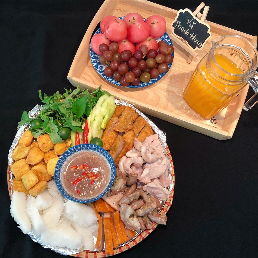 Những bữa cơm nhân ngày Gia đình Việt Nam bình dị mà đong đầy yêu thương-15