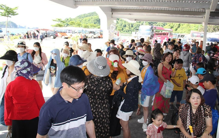 Ùn ùn đi du lịch, khách gặp quả đắng nhớ đời vì bị bẫy dịch vụ lởm-1