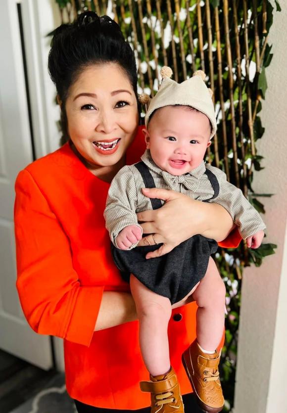 NSND Hồng Vân khoe không gian sống của con gái đầu lòng tại Mỹ, mê nhất là vườn trái cây trĩu quả-2