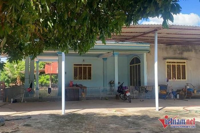 Cận cảnh căn nhà đơn sơ của HH Hoàn vũ Việt Nam Ngọc Châu-12