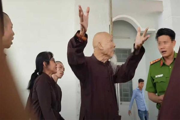 Trưởng Công an huyện Đức Hoà là đại diện bị hại trong vụ án ‘Tịnh thất Bồng Lai’-3