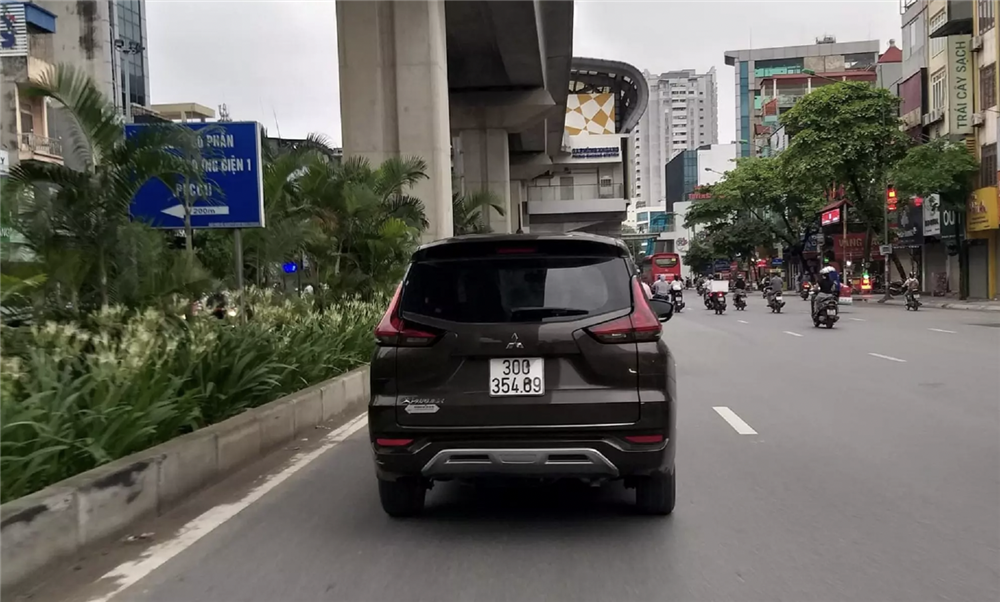 Đủ chiêu trò ‘hô biến’ biển số ôtô để né phạt nguội-1