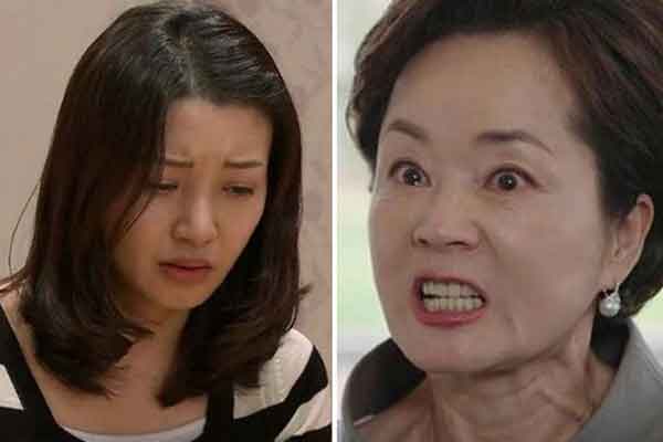 Tôi bật khóc khi mở hộp giấy cũ trong tủ đồ của mẹ kế ra xem-1