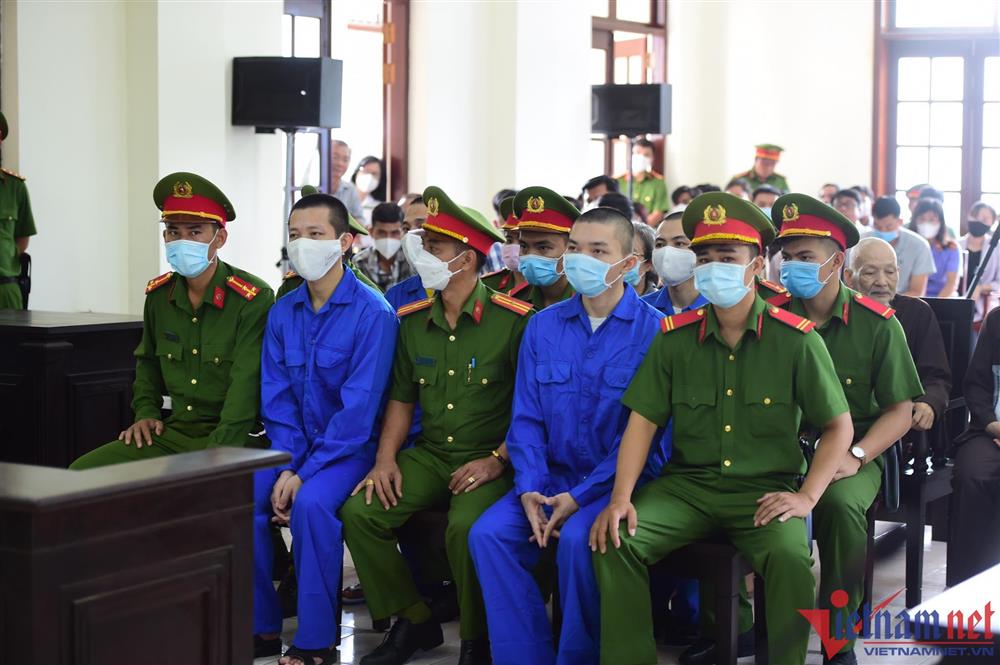 Lý do hoãn phiên tòa xử ông Lê Tùng Vân và nhóm người ở Tịnh thất Bồng Lai-16