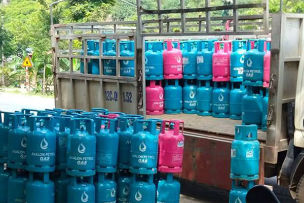 Giá gas giảm lần thứ 4 liên tiếp-1