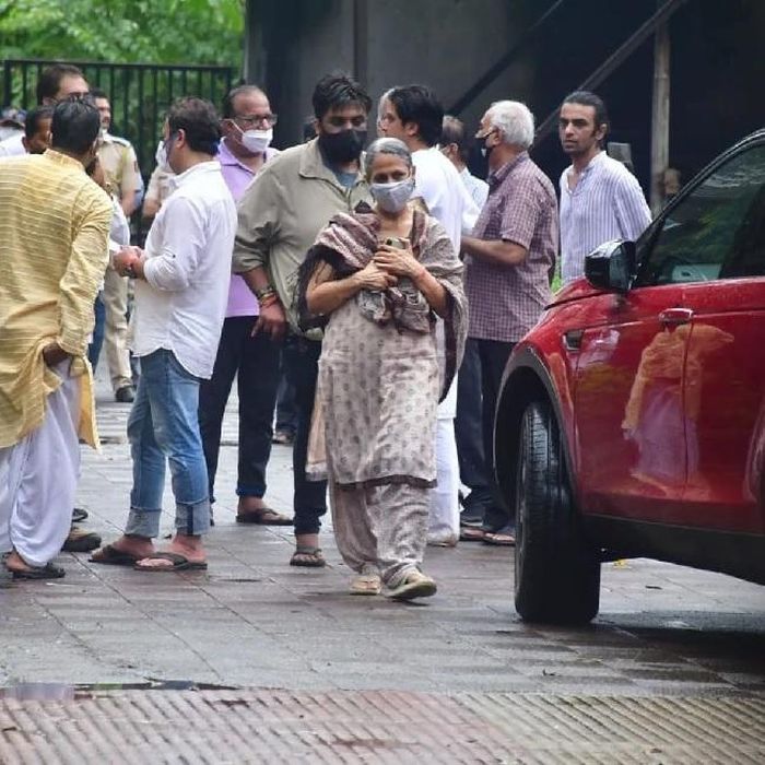 Cuộc đời diễn viên Cô dâu 8 tuổi đột ngột qua đời vì đau tim tuổi 40-12