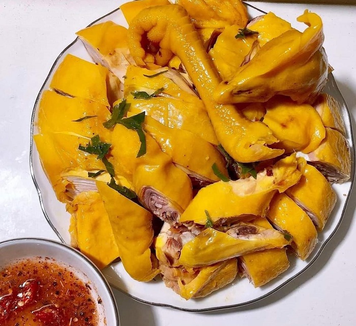 Gà ri ủ muối hoa tiêu giá chỉ 90 nghìn đồng/con, chị em thi nhau mua-2