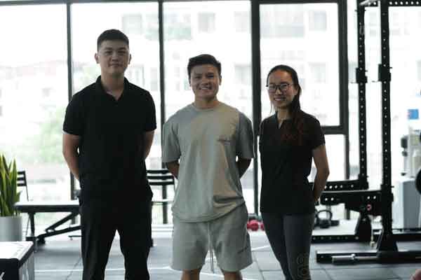 HLV Pau FC khen Quang Hải như ngôi sao tuyển Pháp-2