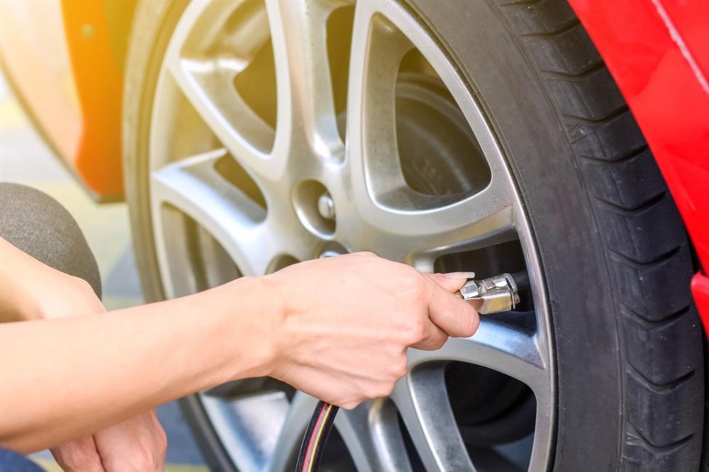 Những việc phải làm ngay nếu ô tô cũ của bạn bỗng dưng ngốn nhiều xăng hơn bình thường-2