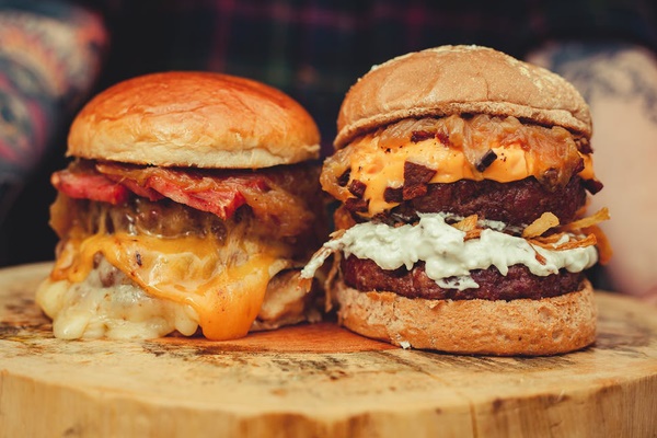 4 loại thực phẩm là chất xúc tác gây nhồi máu não, nên hạn chế ăn để ngăn ngừa bệnh-1