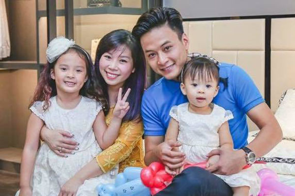 Bà xã Hồng Đăng tiết lộ tình hình hiện tại của chồng ở trời tây, thừa nhận bật khóc vì nam diễn viên-10