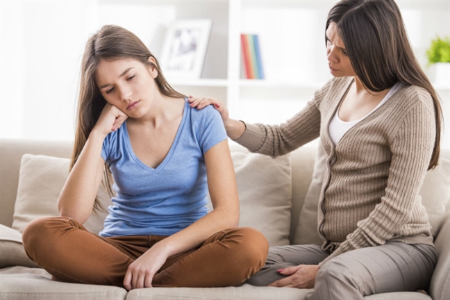 Chăm sóc con mùa thi tốt nghiệp THPT cha mẹ nên làm gì?-3
