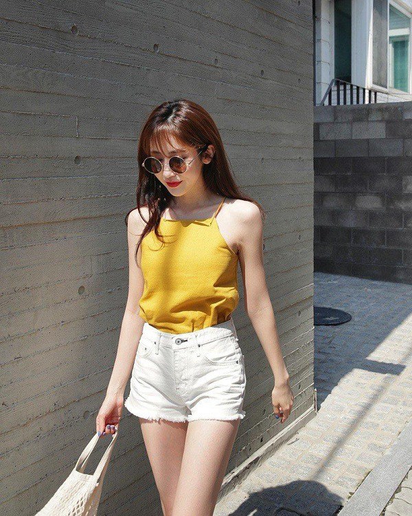 Mê diện quần short mà chưa biết 10 công thức phối đồ này, style hè khó thăng hạng-3