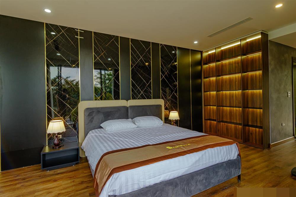 10 năm ngày cưới, chồng tặng vợ căn villa trên đồi-16