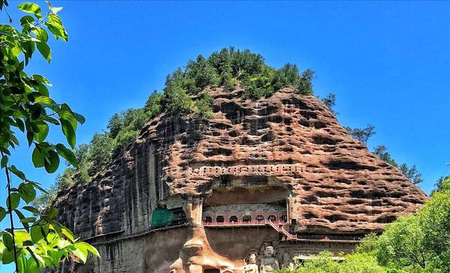 Ngọn núi giàu có nhất Trung Quốc: Khe núi chứa kho báu lộ thiên nhưng không ai dám lấy-3