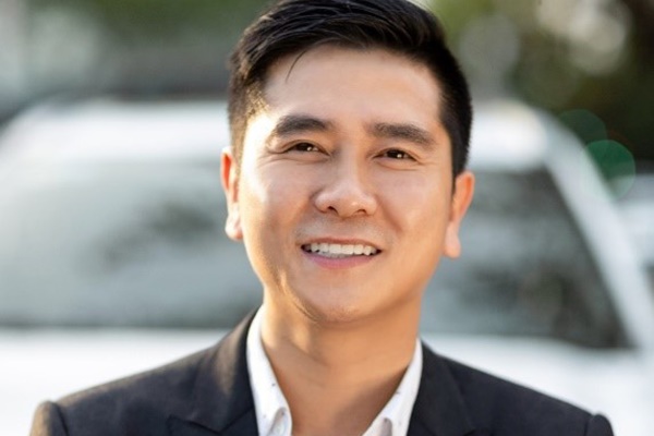 Vợ con về nước đêm 1/7, Hồ Hoài Anh vẫn ở Tây Ban Nha?-6