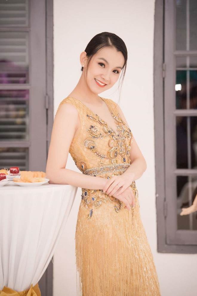 Cuộc sống kín tiếng của Hoa hậu Hoàn Vũ Việt Nam đầu tiên-3