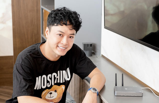 Hồng Đăng hiện ra sao giữa tâm bão?-4