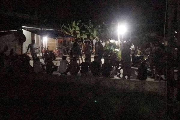 Hé lộ nguyên nhân vụ người đàn ông cháy đen trong vườn, nồng nặc mùi xăng-1