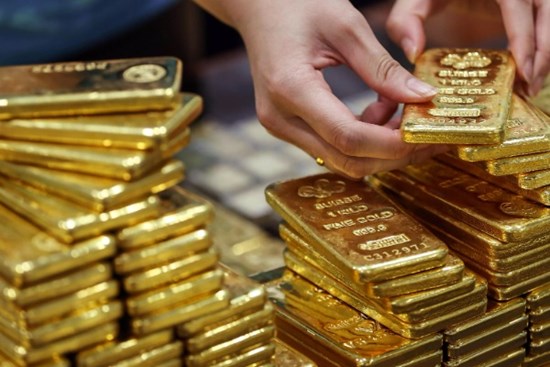 Một tuần ảm đạm, một quý tồi tệ: Chơi vàng trong lo sợ