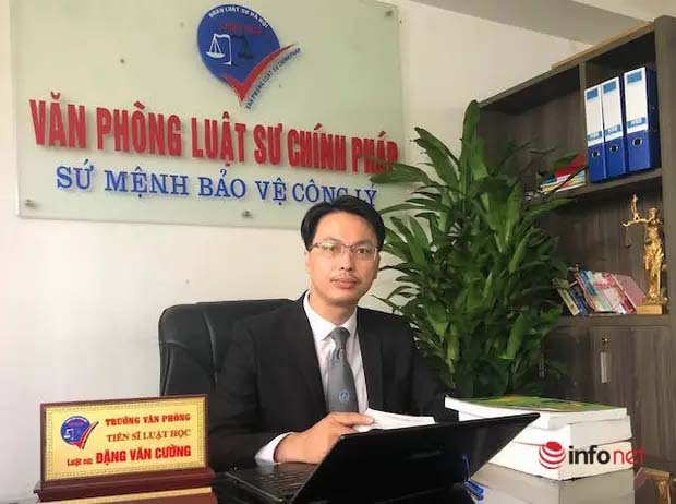 Nghệ sĩ nghi vướng scandal tại Tây Ban Nha, chia sẻ ảnh vợ, con họ có đúng luật?-1