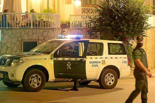 ‘Bẫy tình dục’ ở Tây Ban Nha, nghệ sĩ bị tố hiếp dâm và bài học đắt giá-2