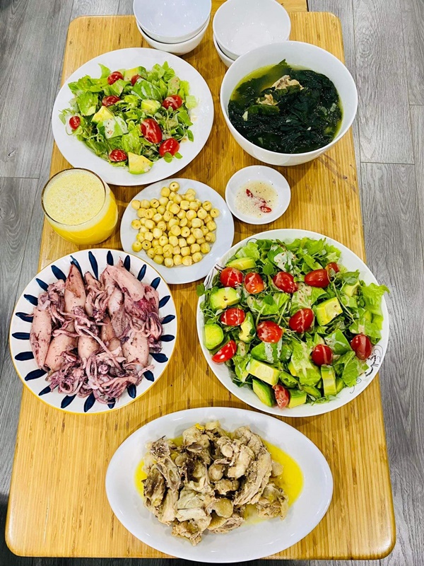 Mẹ đảm bận rộn vẫn cơm ngon canh ngọt mỗi ngày cho 2 con, chỉ dành 30 phút mà thực đơn đa dạng, hấp dẫn-4