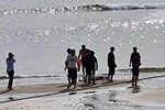 Hai mẹ con du khách Hà Nội bị đuối nước ở bãi biển Thiên Cầm