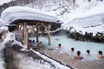 Khách nước ngoài chia sẻ về “cú sốc” văn hoá vì thói quen tắm kỳ lạ của người Nhật
