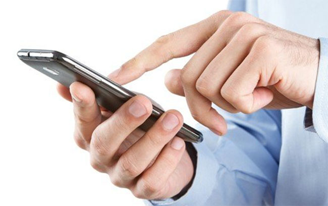 Sinh nhật mẹ kế tôi tặng bà 1 căn hộ, điện thoại gửi đến tin chấn động, tôi bình tĩnh trả lời 4 chữ!-2