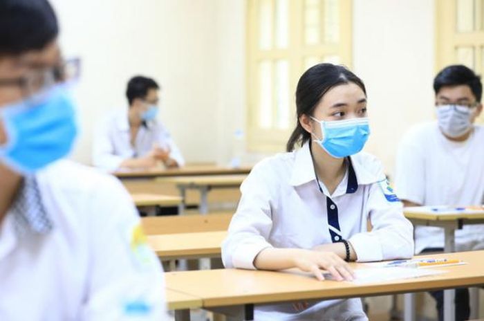 Cho phép bật điều hòa nhưng các phòng thi tốt nghiệp THPT 2022 phải mở cửa-1